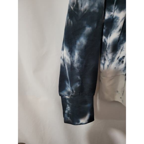 Torrid Active Long Sleeve Top Size 1 - Picture 4 of 5